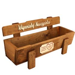 Prezent z okazji Dnia Nauczyciela Ławeczka...