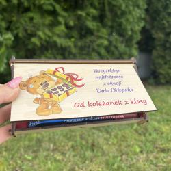 Pudełko na czekoladę z misiem na Dzień Chłopaka