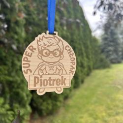 Drewniany medal SUPER CHŁOPAK z imieniem...