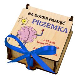 Drewniana gra memory dla ucznia w pudełku...