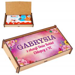 Pudełko na czekoladę z imie dziewczyny prezent...