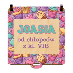 Pudełko na słodycze z imieniem dziewczynki...