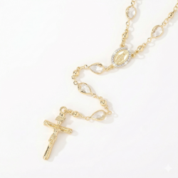 Złoty naszyjnik różaniec medalik krzyż cyrkonie