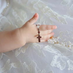 Mini różaniec drewniany pudełko na prezent organza