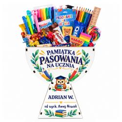 Kosz Prezentowy Puchar na Słodycze z Imieniem...