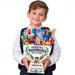 Kosz Prezentowy Puchar na Słodycze z Imieniem...